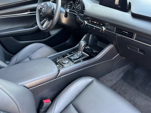 Used 2024 MAZDA MAZDA3 s image 15