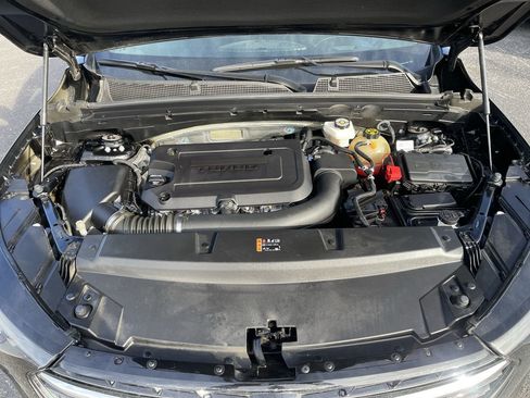 Certified 2023 Buick Envision Essence w/ Sport Touring Package image 29