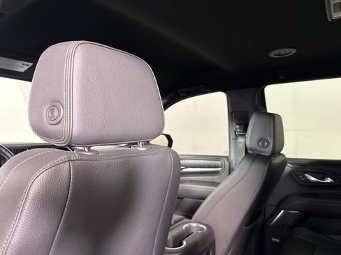 Used 2023 GMC Yukon Denali AWD/4WD image 25