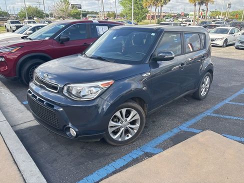 Used 2016 Kia Soul ! w/ Premium Package image 1