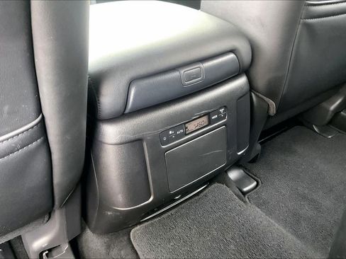 Used 2023 Nissan Armada SL w/ Captain's Chairs Package RWD image 48