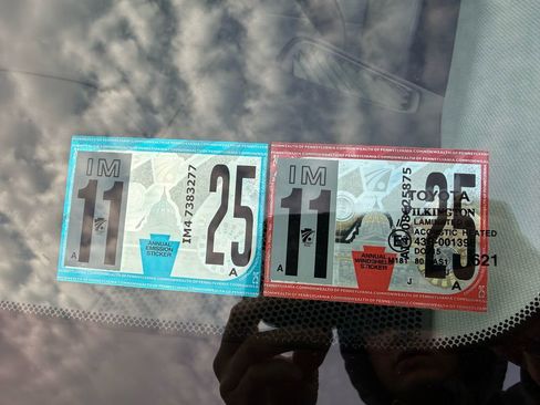 Used 2021 Toyota Highlander XLE image 37