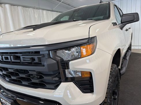 New 2026 Chevrolet Silverado 1500 Custom Trail Boss AWD/4WD image 14