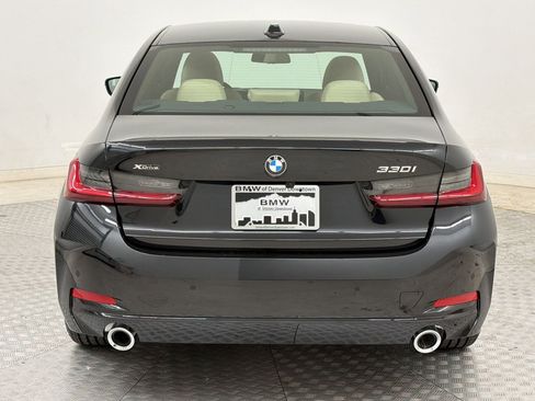 New 2026 BMW 330i xDrive Sedan w/ Premium Package AWD/4WD image 10