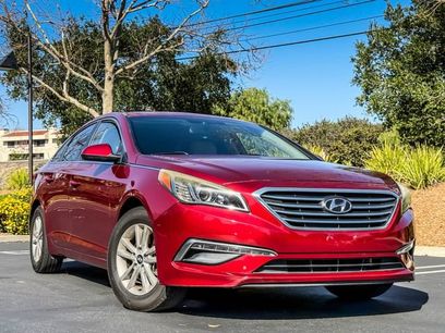 Used 2015 Hyundai Sonata SE w/ Option Group 09