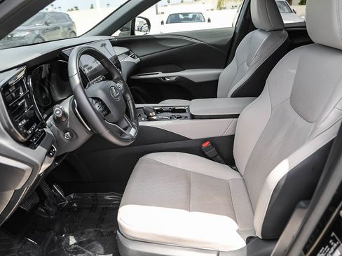 Used 2024 Lexus RX 350 Premium Plus w/ Cold Area Package FWD image 17