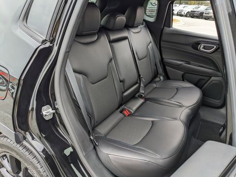 New 2026 Jeep Compass Latitude image 42