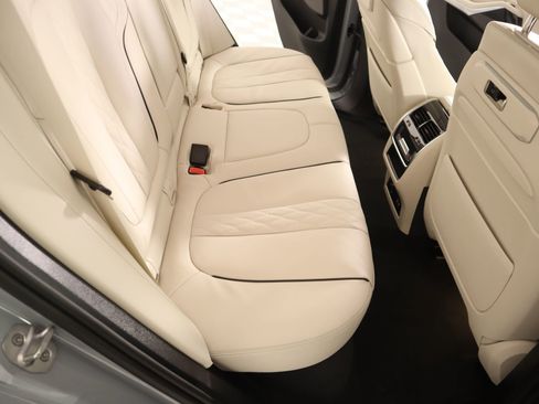 New 2026 BMW X5 xDrive40i w/ Executive Package AWD/4WD image 14