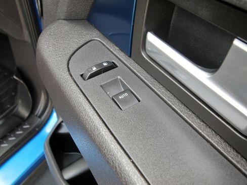 Used 2013 Ford F150 Raptor w/ Luxury Equipment Group image 39