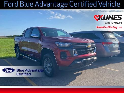 Used 2024 Chevrolet Colorado LT w/ LT Convenience Package II RWD image 1