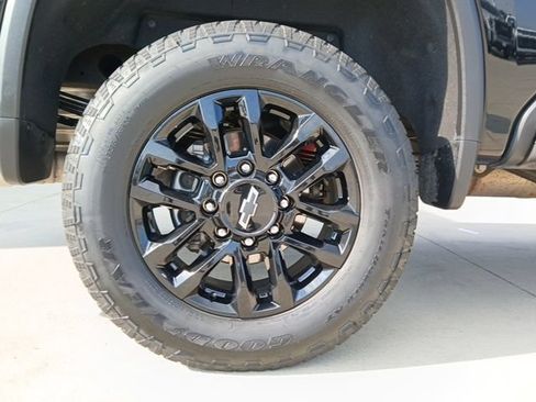 Certified 2025 Chevrolet Silverado 2500 High Country w/ High Country Premium Package AWD/4WD image 39