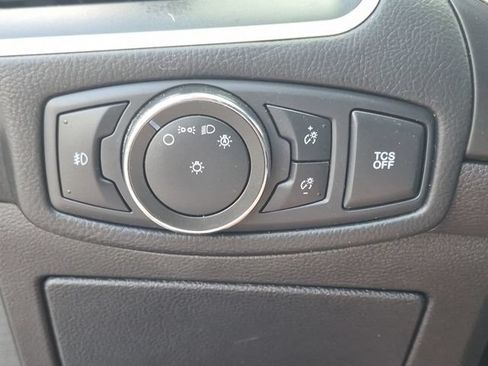 Used 2021 Ford Edge SEL FWD image 19