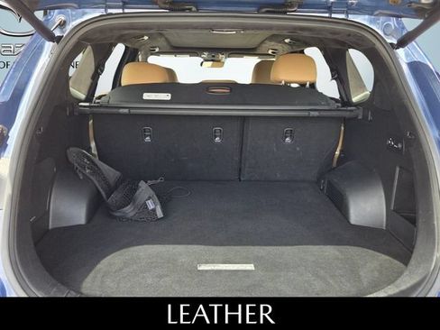 Used 2022 Hyundai Santa Fe Calligraphy FWD image 9