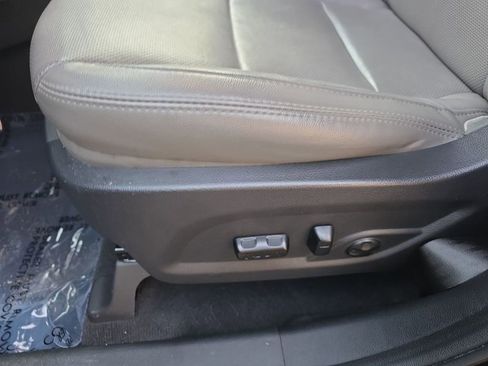 Used 2017 Hyundai Santa Fe Sport image 36