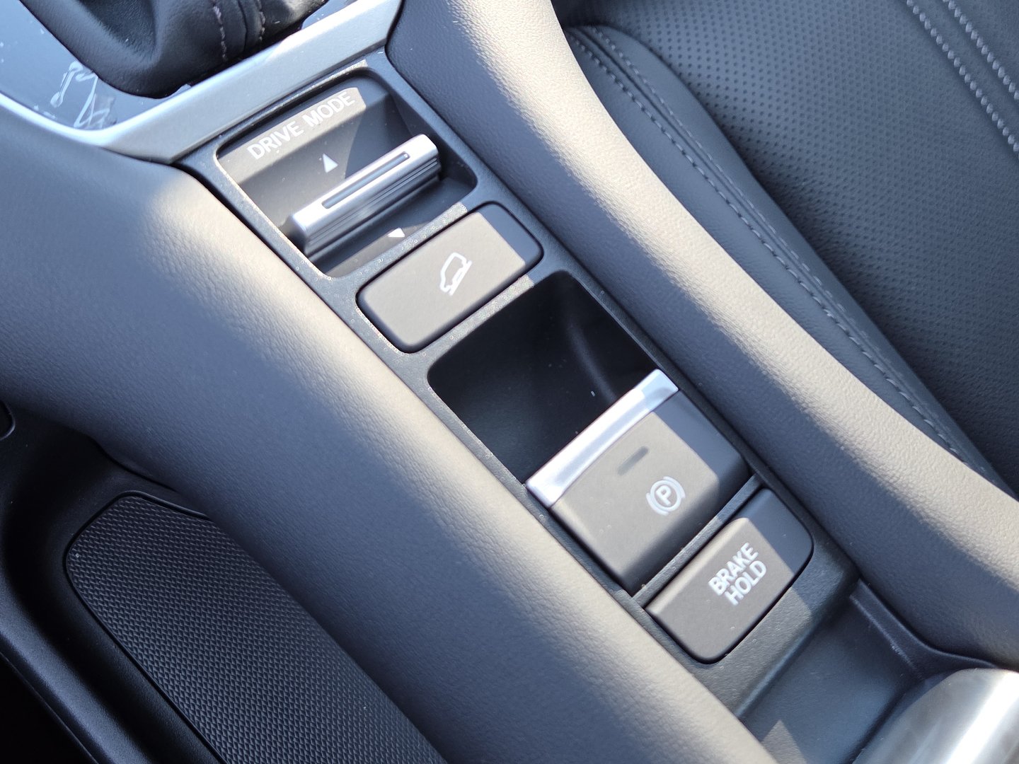 New 2027 Honda HR-V EX-L image 12