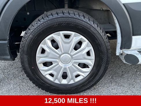 Used 2024 Ford Transit 250 Low Roof w/ Exterior Upgrade Package image 17
