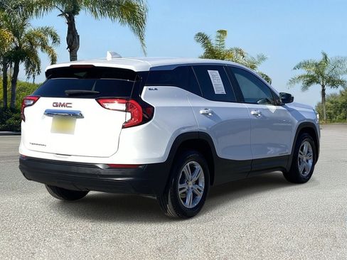 Used 2024 GMC Terrain SLE FWD image 5