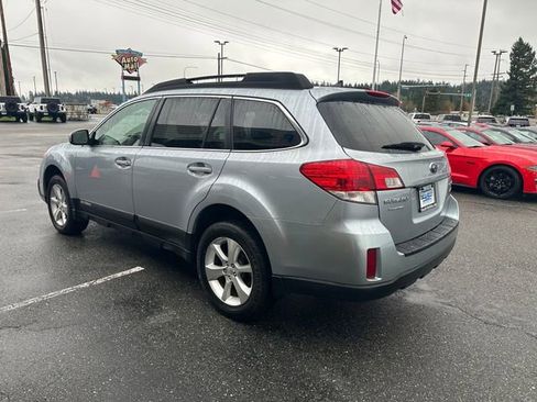 Used 2014 Subaru Outback 2.5i Limited image 5