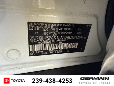 Used 2021 Toyota RAV4 XLE w/ Convenience Package FWD image 24