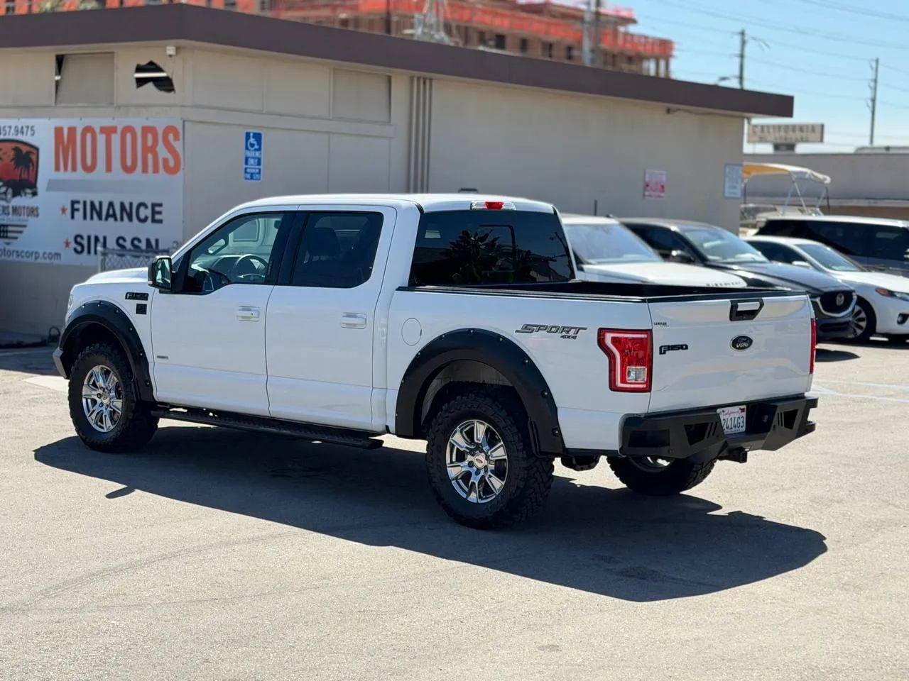 Used 2016 Ford F150 XLT w/ Equipment Group 302A Luxury AWD/4WD image 12