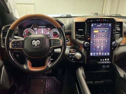 Used 2021 RAM 1500 Limited image 12