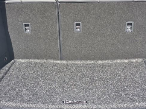 New 2026 Volkswagen Tiguan SE R-Line image 23