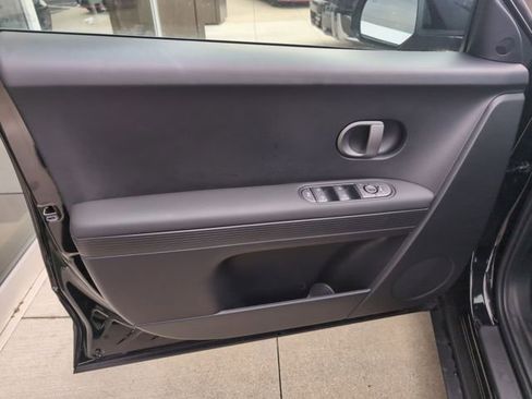 New 2026 Hyundai Ioniq 5 SE image 15