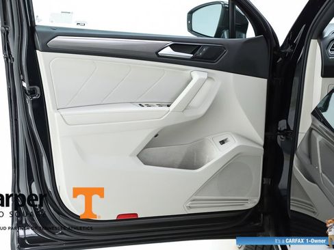 Used 2022 Volkswagen Tiguan SE R-Line FWD image 18