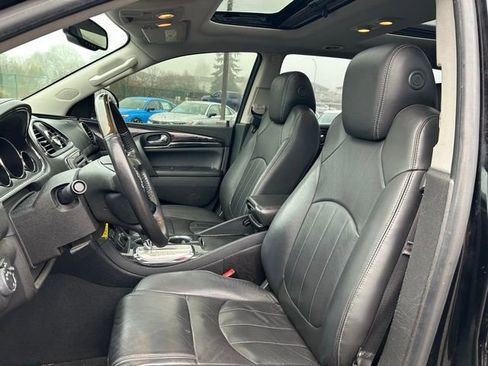 Used 2017 Buick Enclave Leather image 12