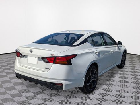 New 2025 Nissan Altima 2.5 SR w/ SR Premium Package image 3