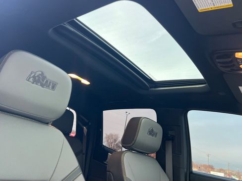 Used 2026 Chevrolet Colorado ZR2 w/ ZR2 Bison Edition image 16