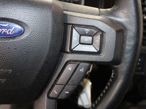 Used 2018 Ford F150 XLT w/ Equipment Group 302A Luxury image 24