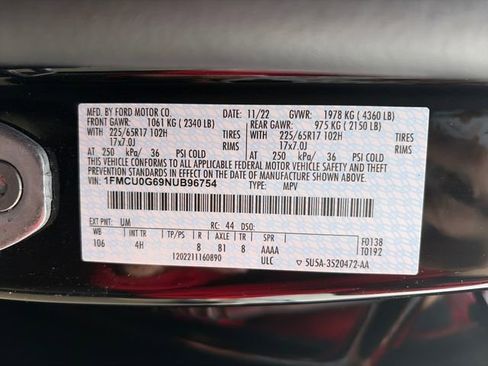 Used 2022 Ford Escape SE w/ Cold Weather Package FWD image 50