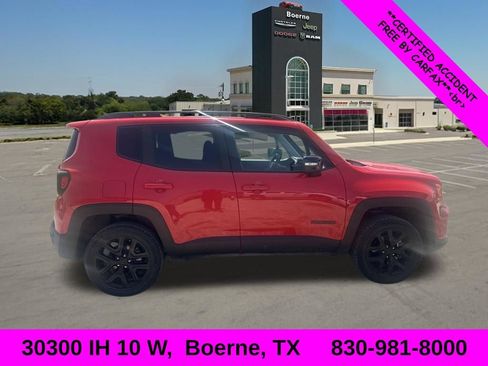 Used 2023 Jeep Renegade Altitude w/ Sun/Sound Group AWD/4WD image 2