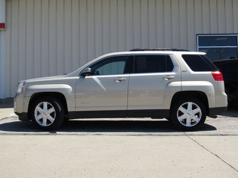 Used 2012 GMC Terrain SLT image 11