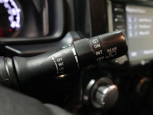 Used 2021 Toyota 4Runner TRD Off-Road Premium w/ Moonroof Package AWD/4WD image 40