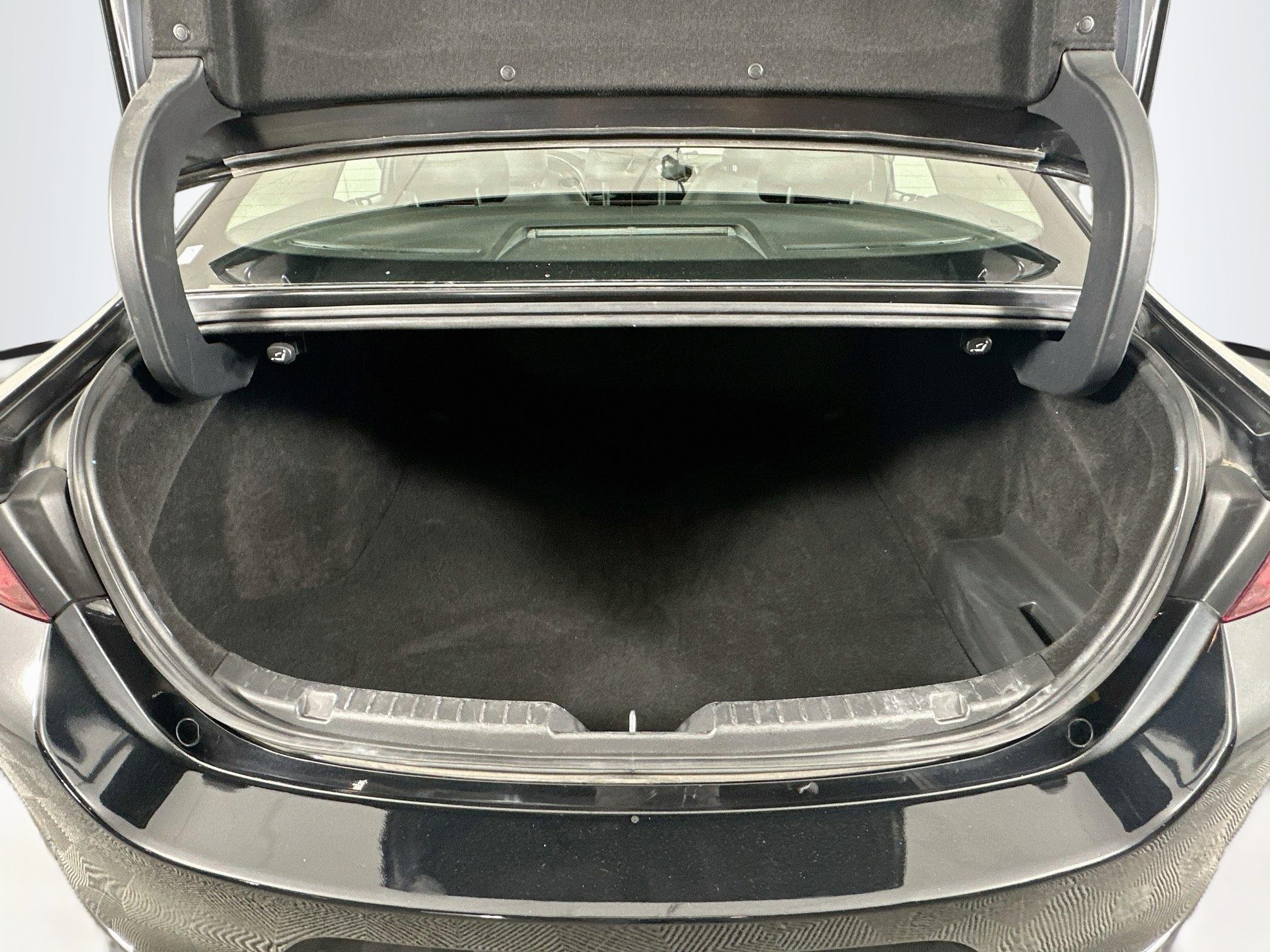 Used 2024 MAZDA MAZDA3 s FWD image 29
