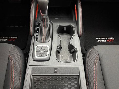 New 2026 Nissan Frontier PRO-4X w/ Pro-4x Convenience Package image 38