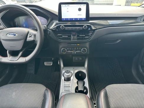 Certified 2023 Ford Escape ST-Line FWD image 15