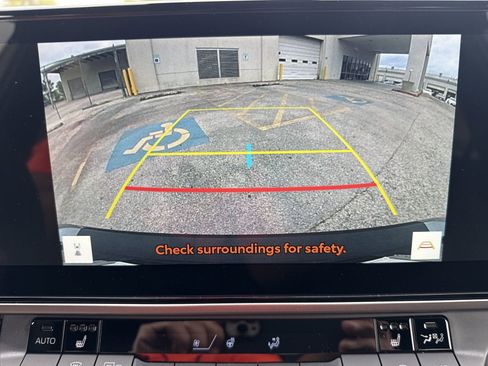 Used 2025 Toyota Camry XSE FWD image 23