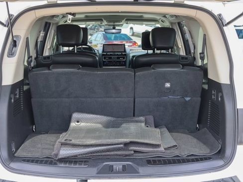 Used 2021 Nissan Armada Platinum w/ Captain's Chairs Package RWD image 45