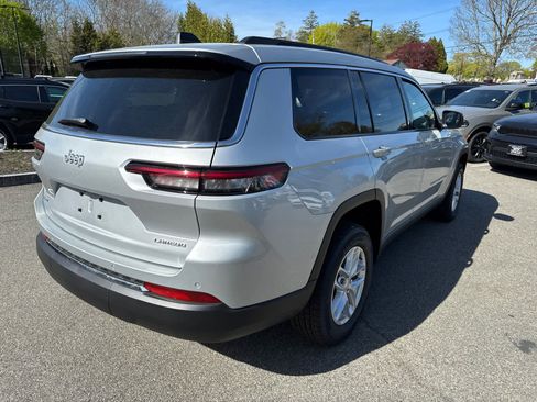 New 2025 Jeep Grand Cherokee L Laredo image 6