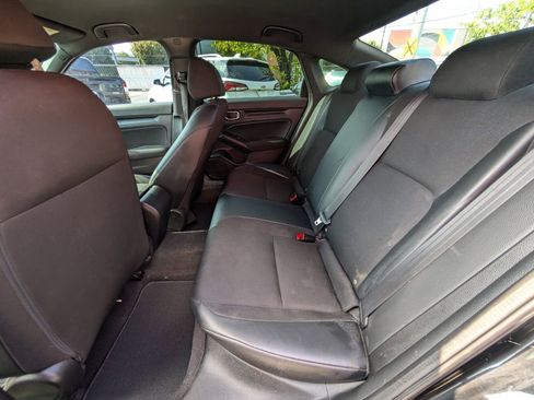 Used 2022 Honda Civic Sport image 17