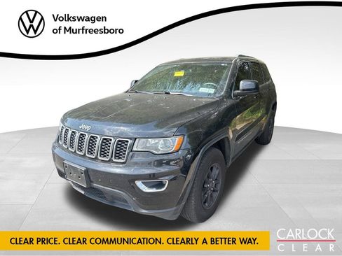 Used 2020 Jeep Grand Cherokee Laredo AWD/4WD image 1