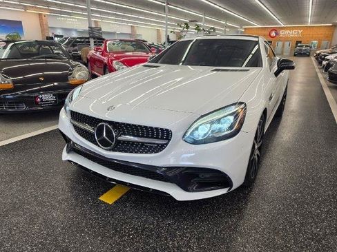 Used 2017 Mercedes-Benz SLC 43 AMG image 1