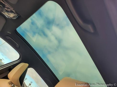 Used 2026 BMW X3 xDrive30 w/ Premium Package image 11