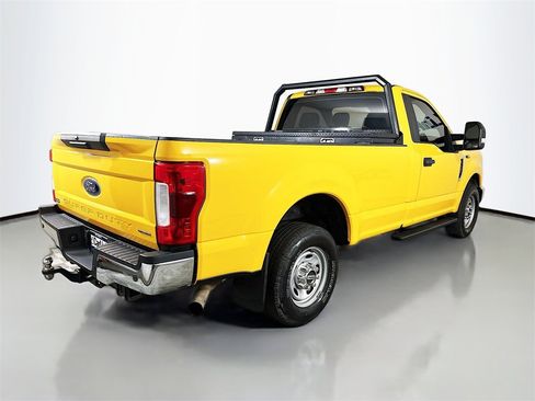 Used 2019 Ford F250 XL w/ XL Value Package image 8