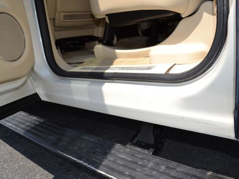 Used 2008 Cadillac Escalade EXT AWD/4WD image 49