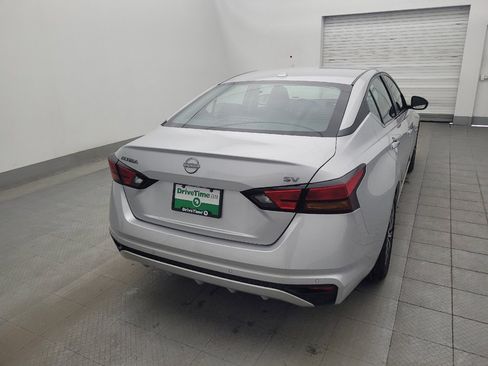 Used 2023 Nissan Altima 2.5 SV image 7