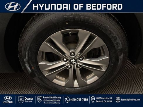 Used 2014 Hyundai Santa Fe Sport w/ Technology Package 04 FWD image 32